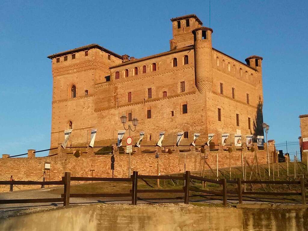 Castello di Grinzane Cavour