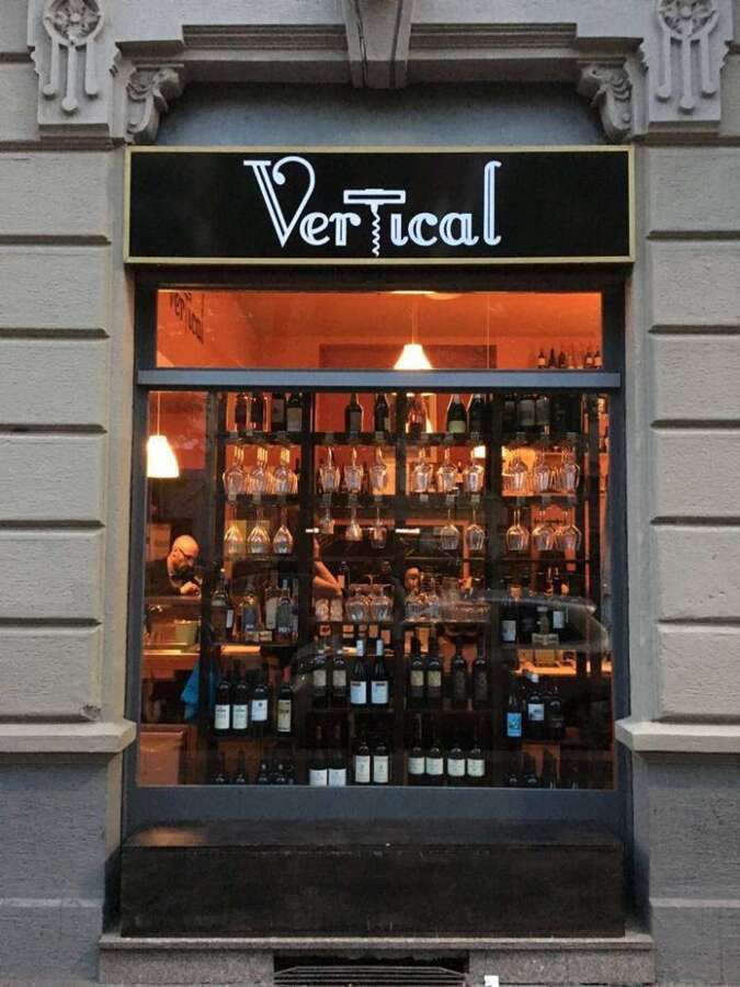 Enoteca Vertical Milano - Entrata