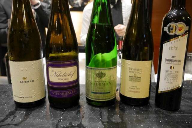 Degustazione Riesling Austriaci Loimer - Wachau - Undhof - Domäne Wachau - Weingut Heiss Degustazione Riesling Austriaci Loimer - Wachau - Undhof - Domäne Wachau - Weingut Heiss