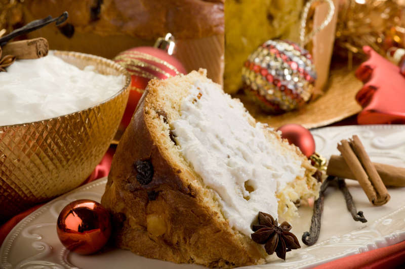 Panettone con crema al mascarpone Panettone con crema al mascarpone